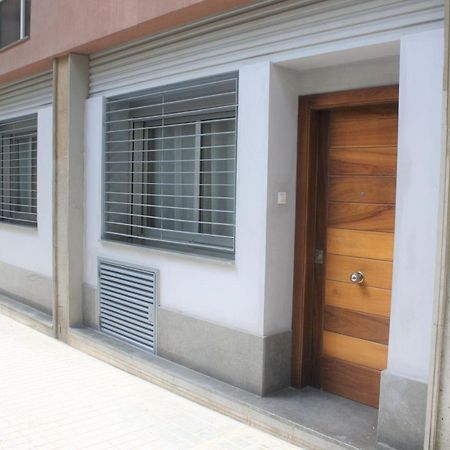 Alguera Hola Apartments Барселона Екстериор снимка