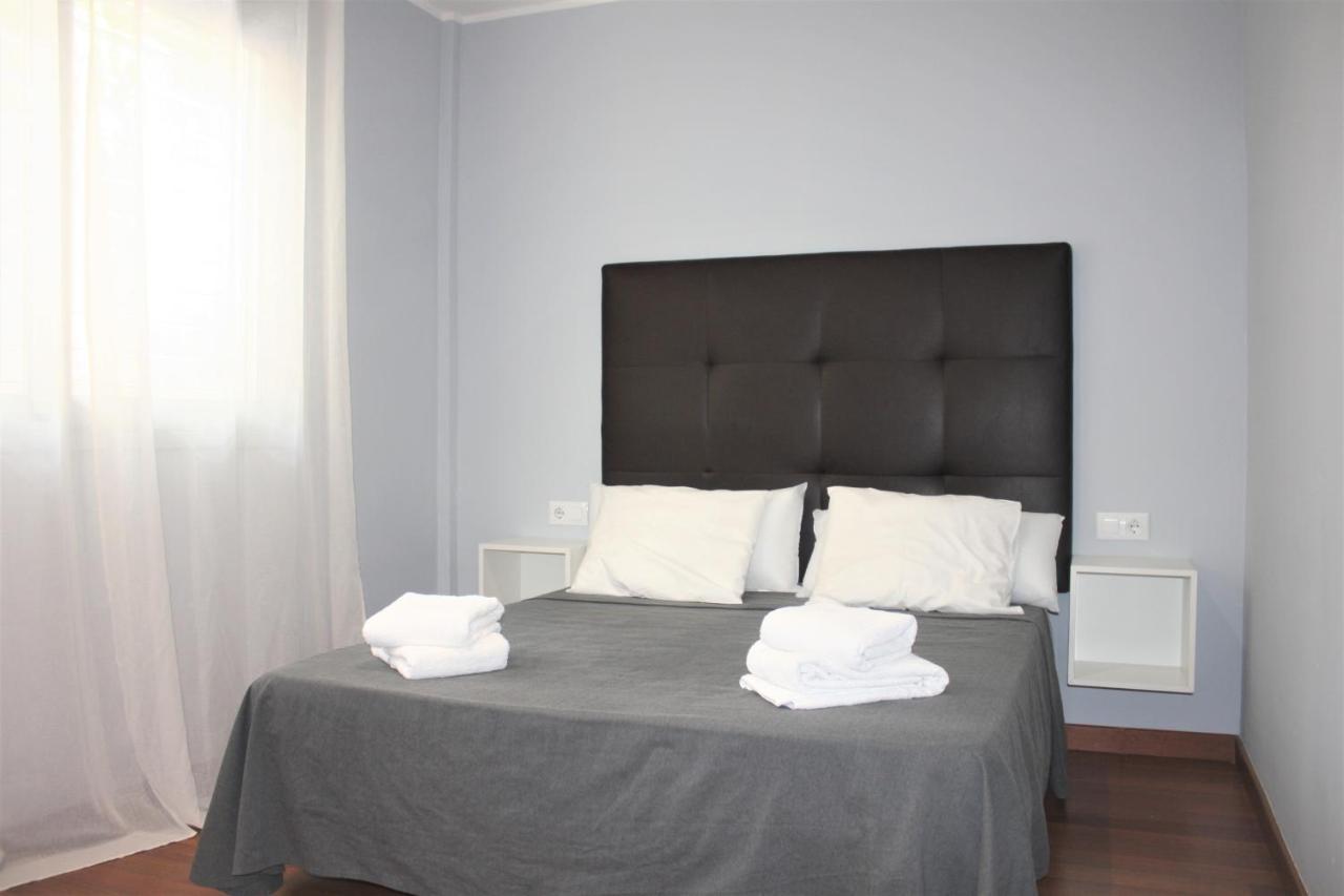 Alguera Hola Apartments Барселона Екстериор снимка