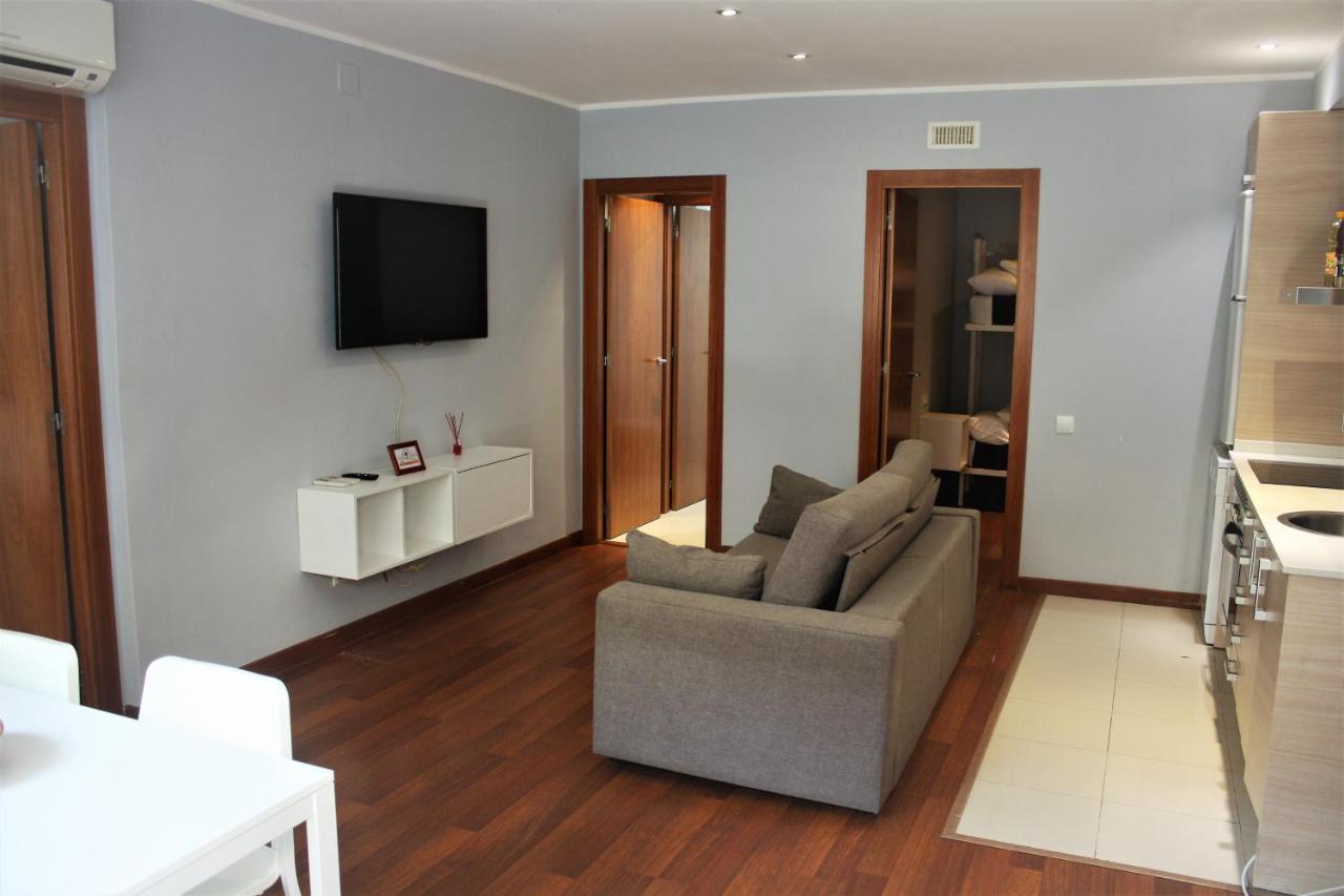 Alguera Hola Apartments Барселона Екстериор снимка