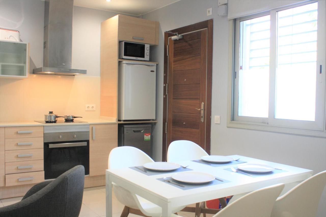 Alguera Hola Apartments Барселона Екстериор снимка