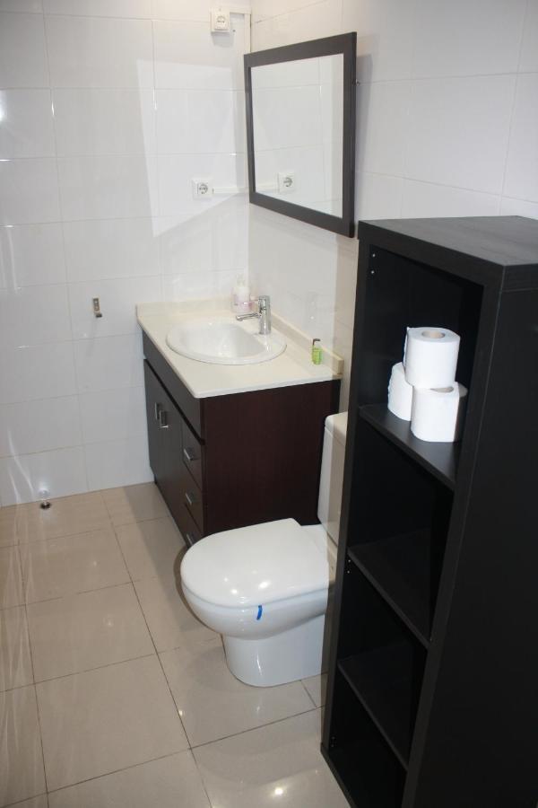 Alguera Hola Apartments Барселона Екстериор снимка