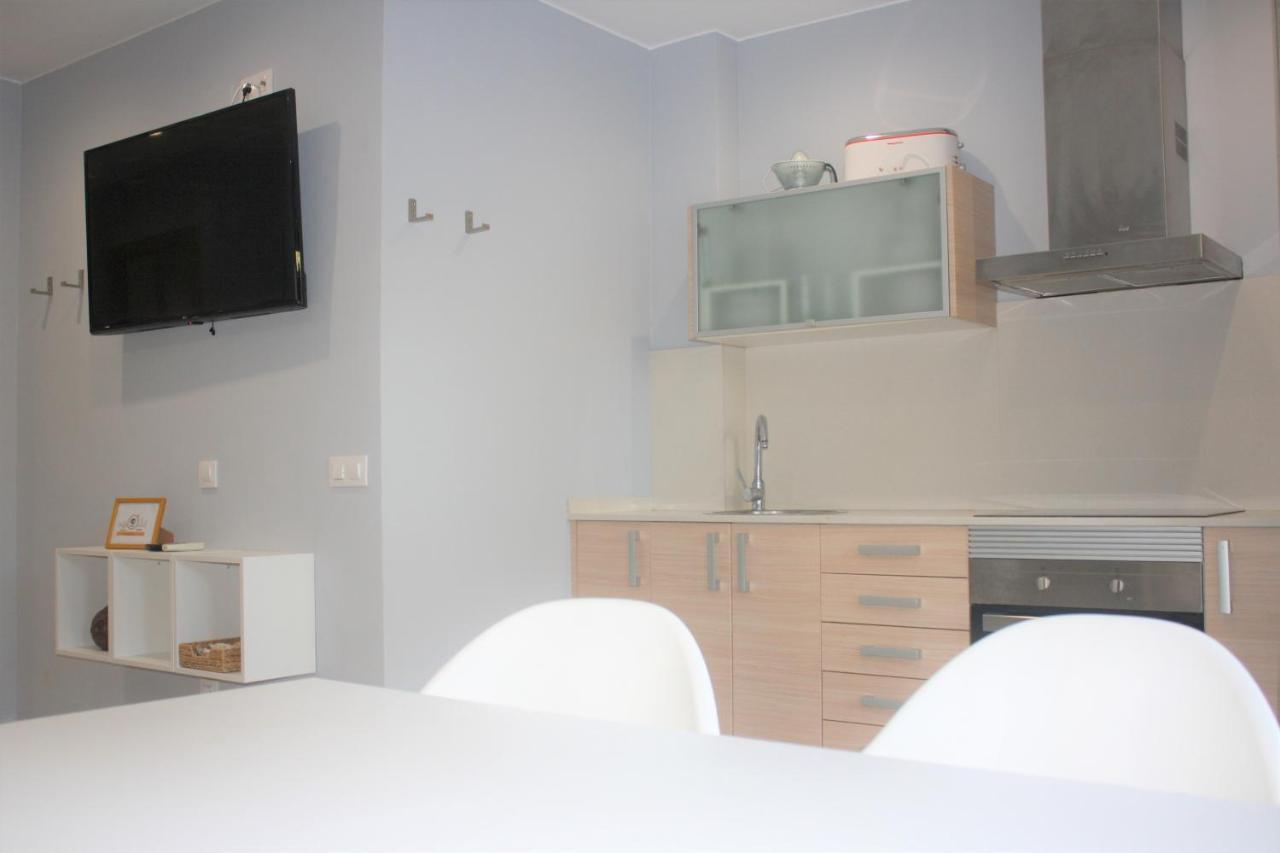 Alguera Hola Apartments Барселона Екстериор снимка