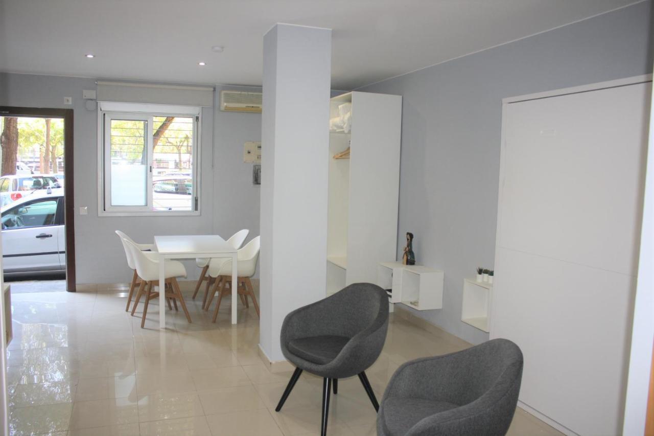 Alguera Hola Apartments Барселона Екстериор снимка
